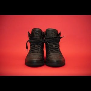 Authentic Mens high top Gucci sneakers, Gucci sz 9.5